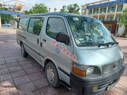 Xe Toyota Hiace 2002 Xe Toyota Hiace 2002