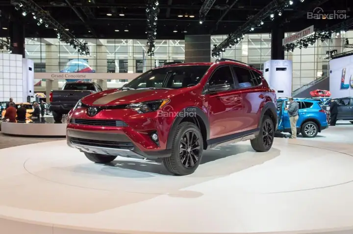 Xe Toyota Rav4 2018