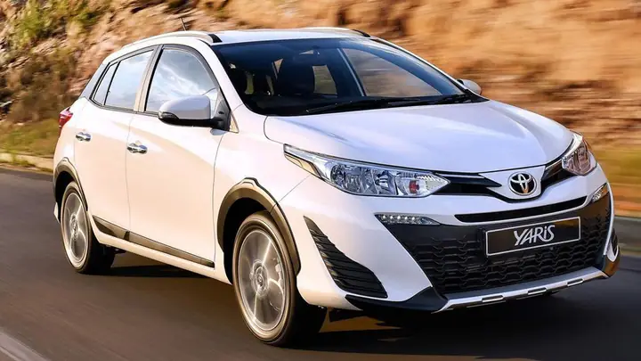 Xe Toyota Yaris 2019